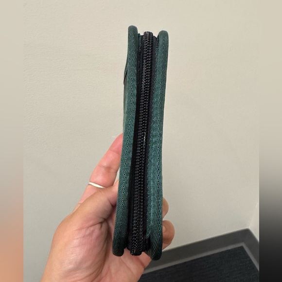 Harvey’s Sleeping Beauty FSW - Picture 6 of 9